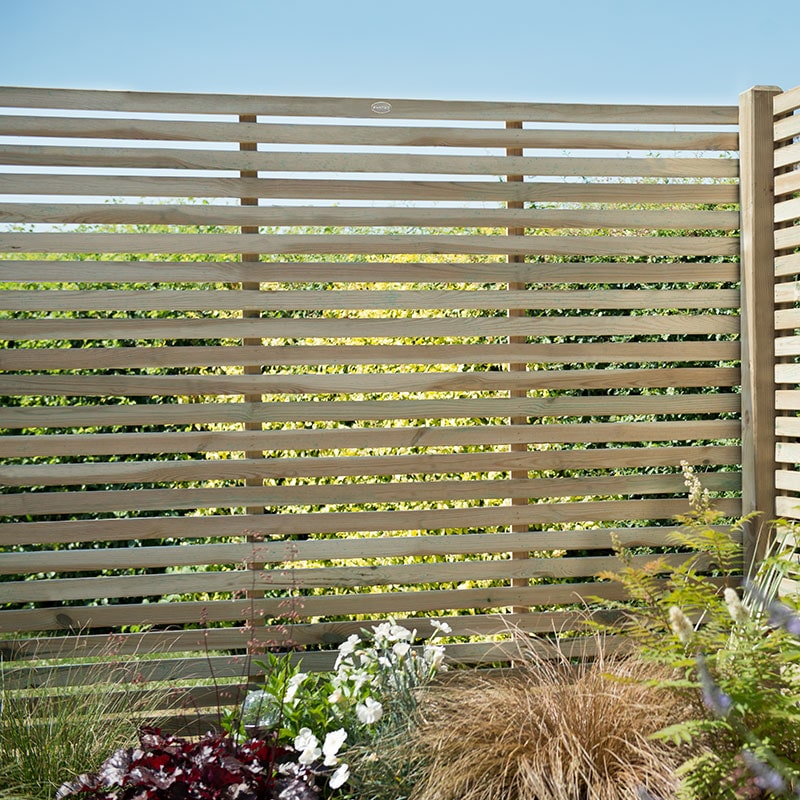Forest 6' x 5' Pressure Treated Contemporary Slatted Fence Panel (1.8m x 1.5m) online kaufen