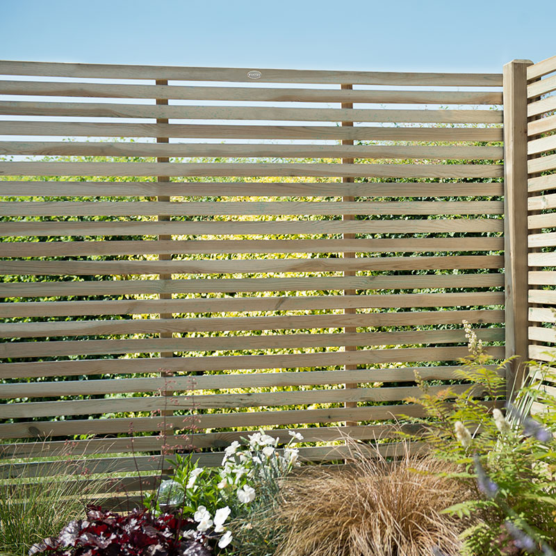 Forest 6' x 6' Pressure Treated Contemporary Slatted Fence Panel (1.8m x 1.8m) online kaufen