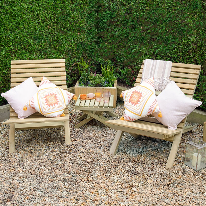 Forest Slatted Wooden Garden Table and Chairs Set 2'3 x 3'11 (0.68m x 1.19m) online kaufen